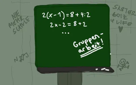 Grüne Tafel mit Matheaufgabe und "Gruppenarbeit!"-Schriftzug. Graffiti an der Wand: "Nie mehr Schule", "Sk8ter boiz 4 life". Ein Schulalltag, der für ADHS-Schüler im Gymnasium herausfordernd sein kann.